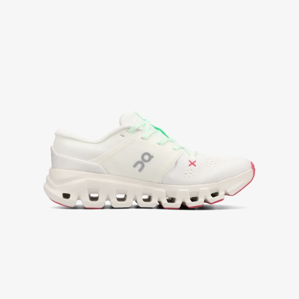 ON Training Shoes Female 