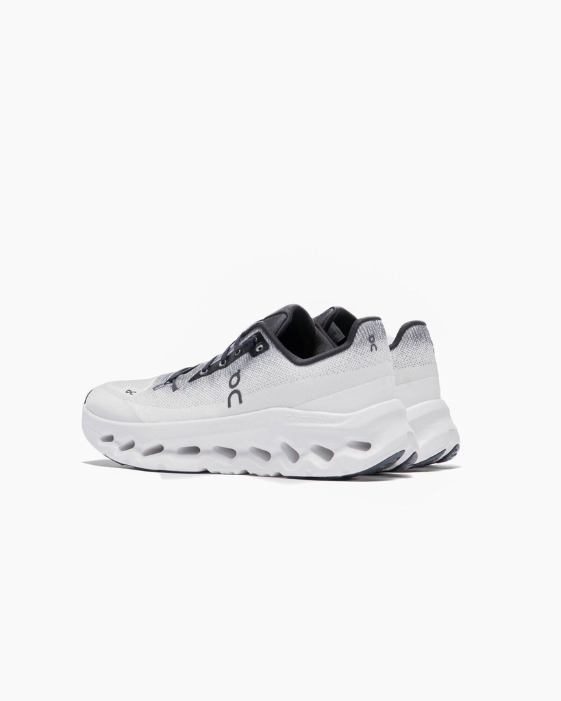 ON CLOUD TILT 1  LIFESTYLE Shoes Female 