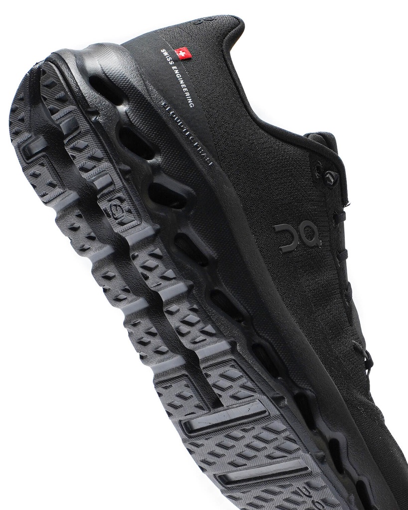 ON Cloud Tilt 1  Shoes Male