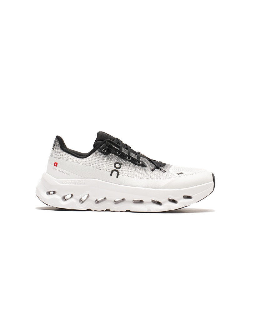 ON Cloud tilt Lifestyle Shoes Male 
