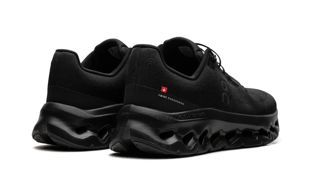 ON Cloud tilt 1  Lifestyle Shoes Male 