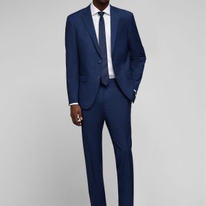 HECHTER SUIT MODERN FIT