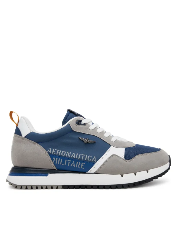 Aeronautica Militare Casual sneakers with metal eagle